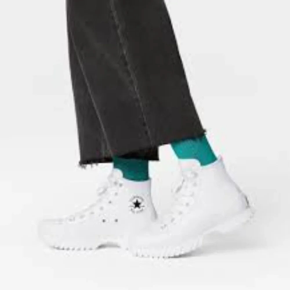 CONVERSE CHUCK TAYLOR ALL STAR LUGGED 2.0 LEATHER